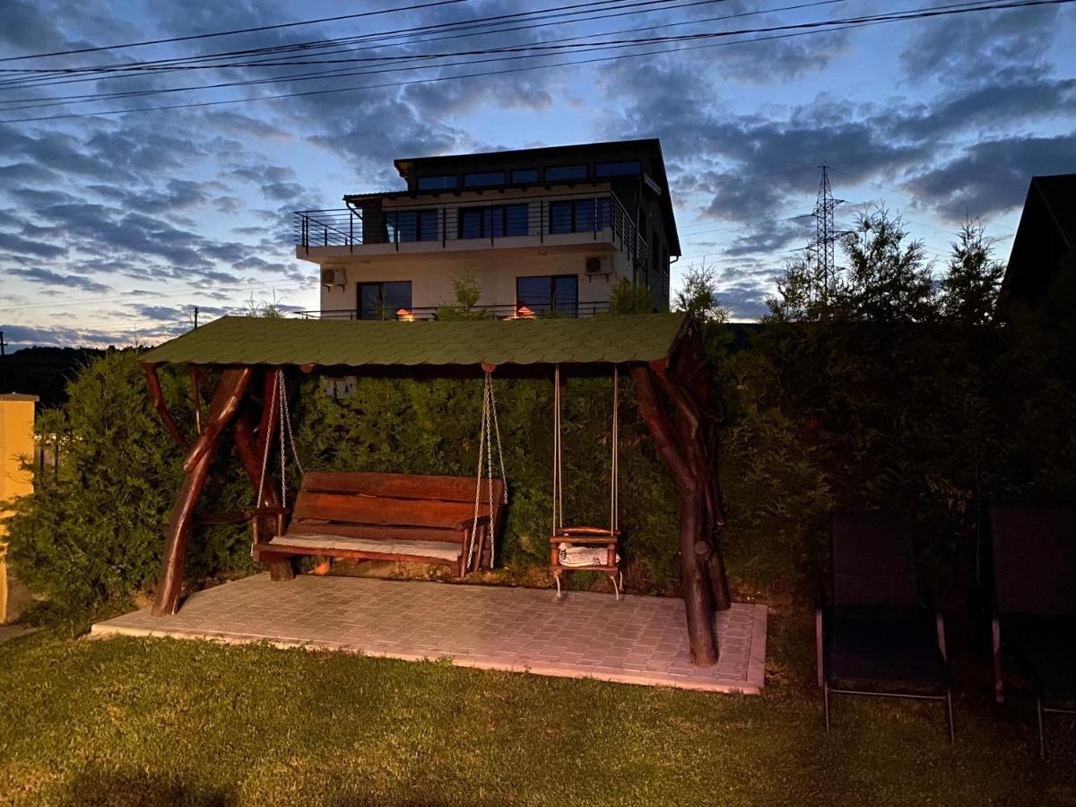 Hotel Vila Eszter Sovata Esterno foto