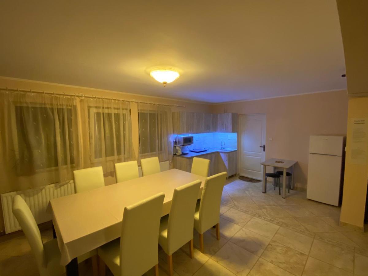 Hotel Vila Eszter Sovata Esterno foto